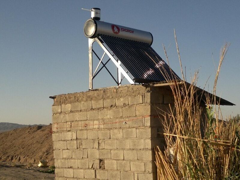 ۷۰ دستگاه آبگرمکن خورشیدی در مناطق عشایری سبزوار نصب شد