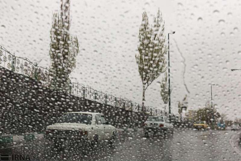 وضعیت هوای ایران ۱۴۰۰/۰۱/۱۴| پیش بینی بارش باران در ۲۳ استان 