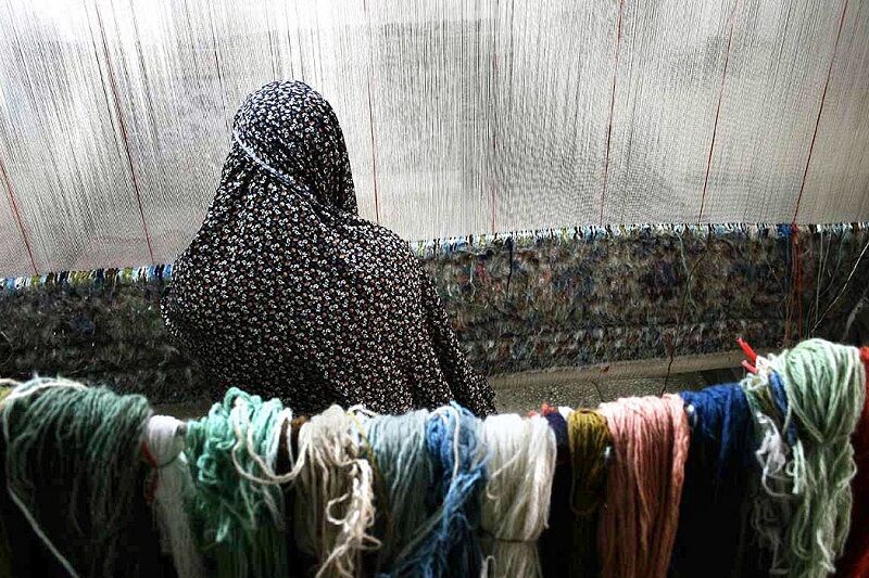 سالانه ۹ هزار زن سرپرست خانوار تحت پوشش بهزیستی مشهد قرار می‌گیرند
