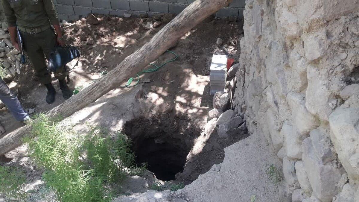 دستگیری ۴ حفار غیر مجاز در روستای چکنه علیا شهرستان نیشابور