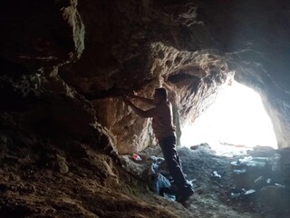 شناسایی چهار غار تاریخی در شهرستان  تربت‌حیدریه