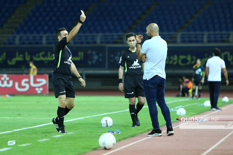 دیدار تیم های شهرخودرو مشهد و استقلال تهران