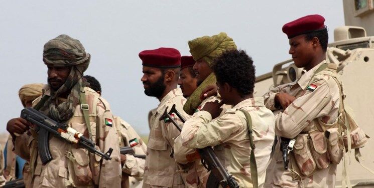 یک مقام در دولت مستعفی یمن: امارات از فرودگاهی در یمن به عنوان زندان استفاده می‌کند
