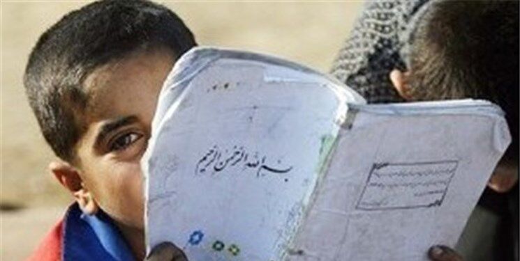 حکایت بچه‌های حاشیه شهر مشهد که یک سال در میان مدرسه می‌روند! 