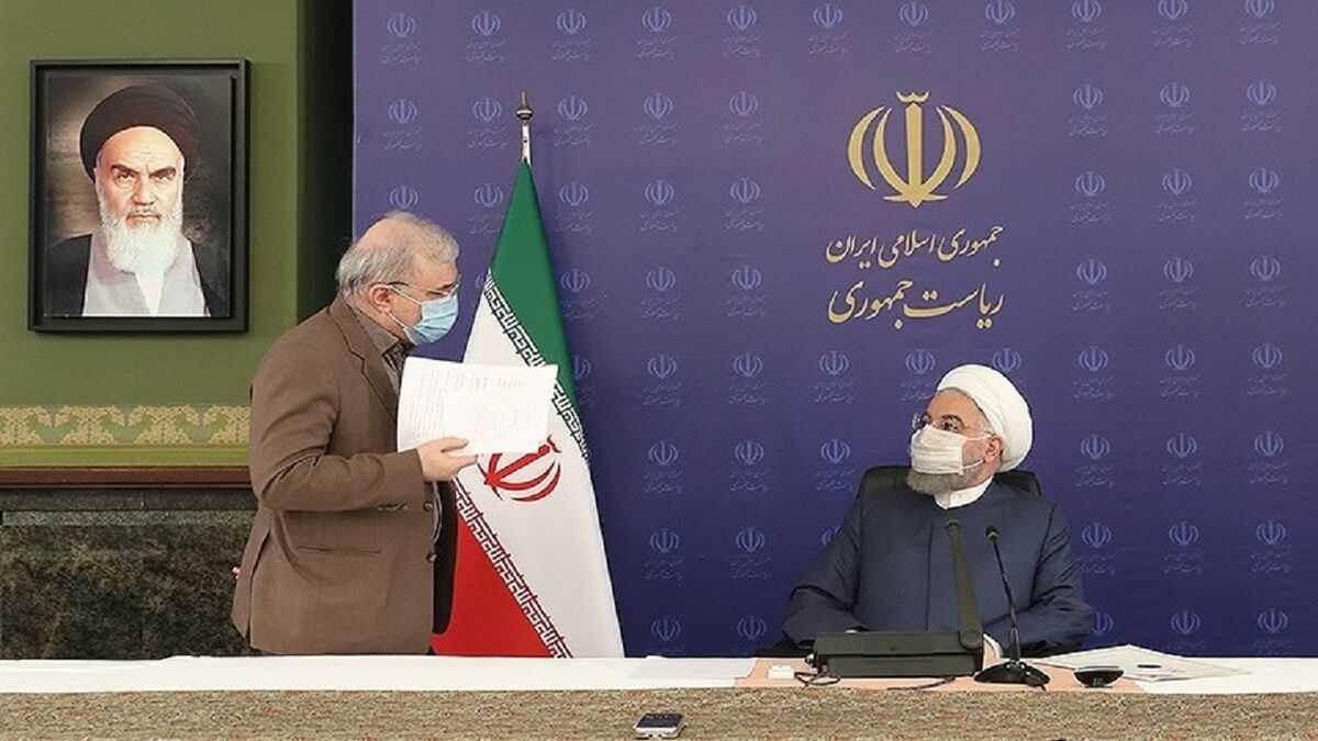آقای روحانی! وزیر با نمکتان را عوض کنید /اتوبوس های ارمنستان را دیده اید؟