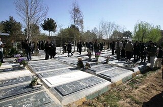 تجمع در آرامستان‌های مشهد ممنوع شد