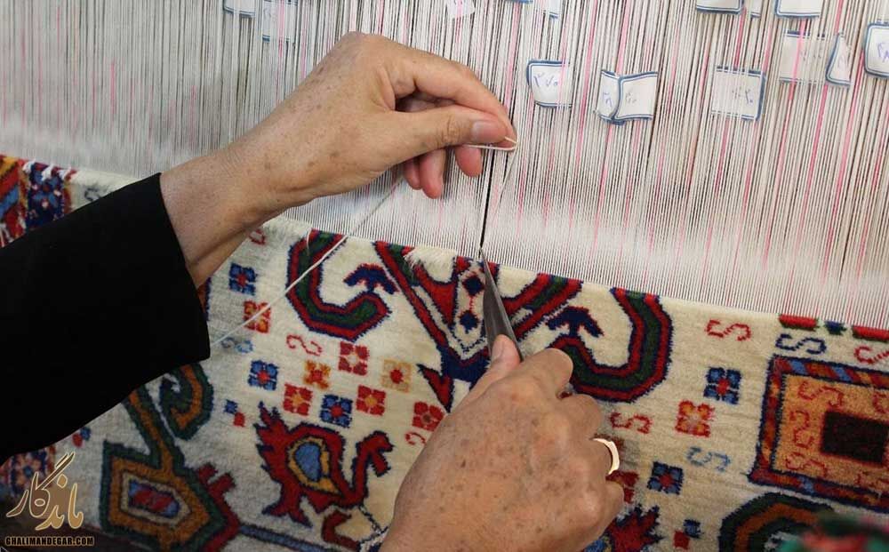 چله نشینی مشکلات در تاروپود فرش کرمان؛کار و بار فرش فروشان تخته شد