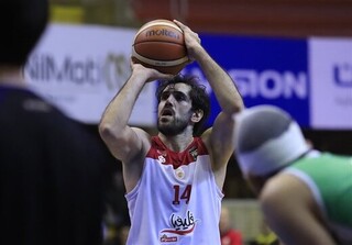 آزمایش کرونای کاپیتان تیم ملی بسکتبال ایران مثبت شد