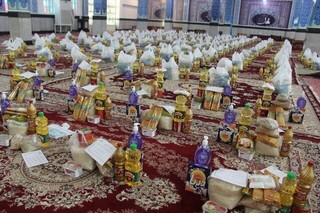 اهدای ۸۰۰بسته کمک معیشتی به خانواده‌های نیازمند در مشهد