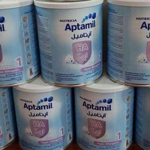 توزیع ۶۰۰۰ قوطی شیر خشک دربین خانواده‌های محروم مشهد