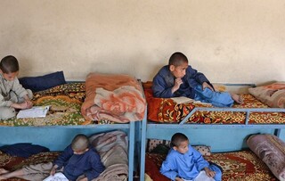 کمیته امداد تربت‌حیدریه دو هزار کودک بی سرپرست را زیرپوشش دارد