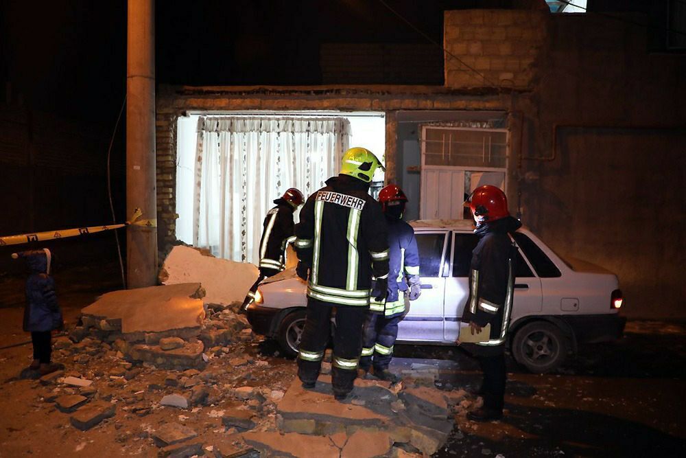 انفجار اسپری چسب منجر به تخریب منزل مسکونی در مشهد شد