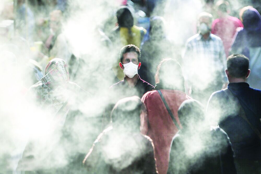تنفس هوای آلوده تهران خطرناک تر از دود سیگار است