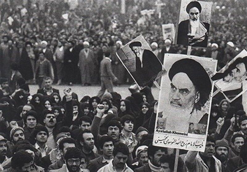 انقلاب و پیگیری آرمان وحدت امت اسلامی