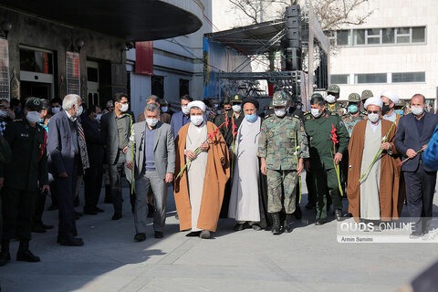 رژه موتورسواران یگانهای نظامی به مناسبت آغاز ایام الله دهه فجر