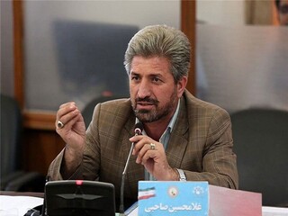انتقاد عضو شورای شهر مشهد از بی توجهی در اکران پرچم ایران در این شهر