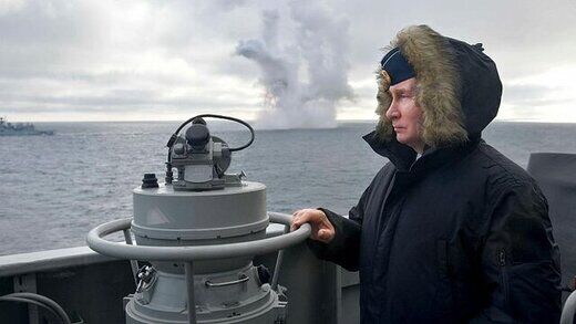 کرملین: «کیف سلاح اتمی روسیه» همیشه همراه پوتین است
