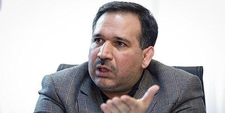 حسینی: تلاش دولت برای کسب اجازه از مجلس برای گرانی بیشتر است

