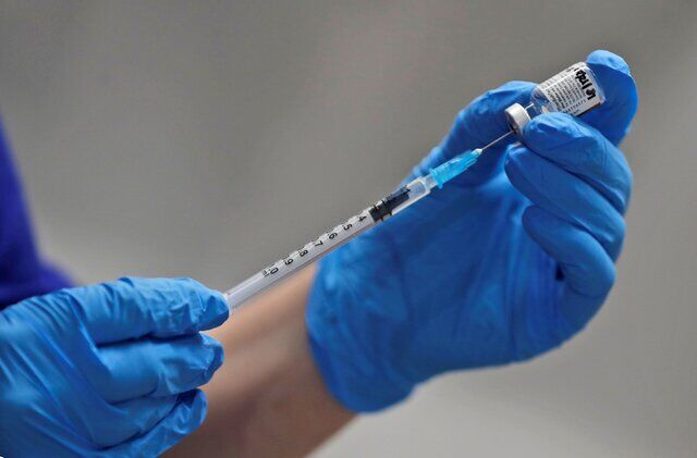 حال عمومی دریافت کنندگان واکسن کرونا در گناباد خوب است

