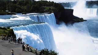 آشنایی با زیباترین آبشارهای کانادا