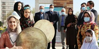 رونمایی از لباس اقوام ایرانی در قرچک برگزار شد