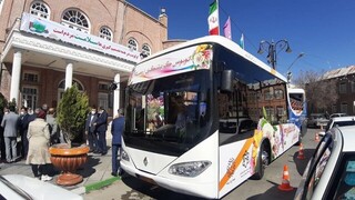 اتوبوس گردشگری روباز در ارومیه آغاز به کار کرد