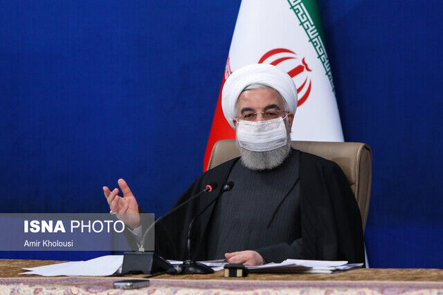 روحانی: در هشت سال گذشته یک انقلاب در ارتباطات کشور رخ داده است