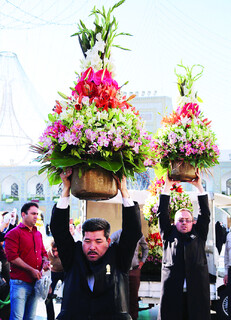 از نگاه در و دیوار گلستان می ریخت