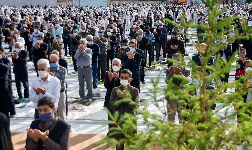 نماز عیدسعید فطر در خراسان شمالی برگزار شد