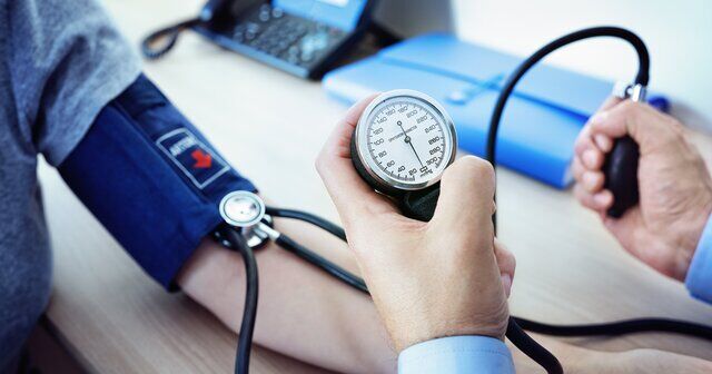 اینفوگرافیک | ٨ نکته برای مدیریت فشار خون بالا