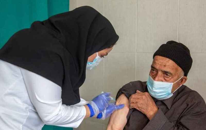 ذخیره واکسن کرونا در استان فارس ته کشید/ واکسیناسیون تعطیل شد