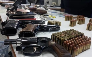 انتقاد پلیس از تبلیغ فروش سلاح در سایت‌های مجوزدار