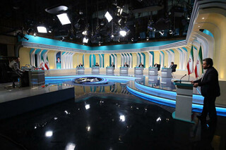 پخش زنده سومین مناظره انتخاباتی از رادیو ایران