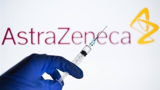 عوارض جانبی تزریق واکسن آسترازنکا (AstraZeneca)/ چه زمانی باید به مراکز پزشکی مراجعه کنیم؟