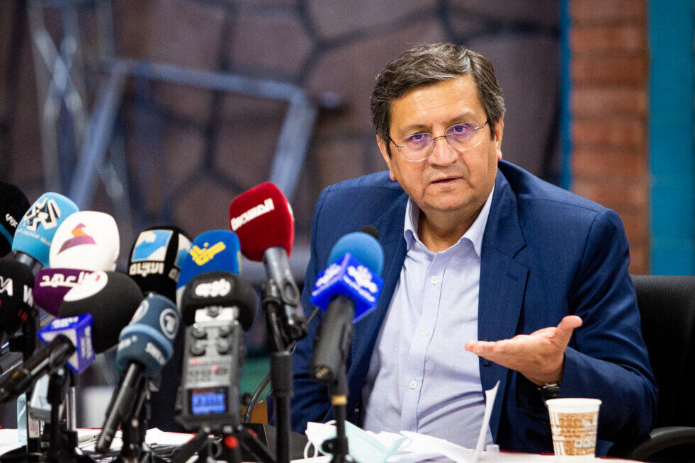پرده برداری رییس کل سابق بانک مرکزی از علت‌العلل تورم در ایران