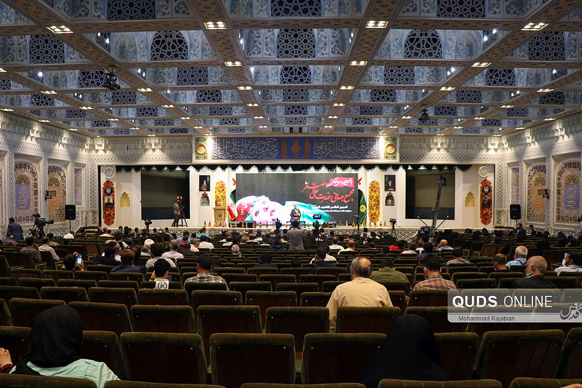 اجلاس بین‌المللی نخبگان منابر شیعه در مشهد برگزار شد