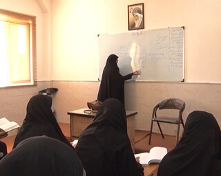 فعالیت ۶۰۰۰ استاد در مدارس علمیه خواهران