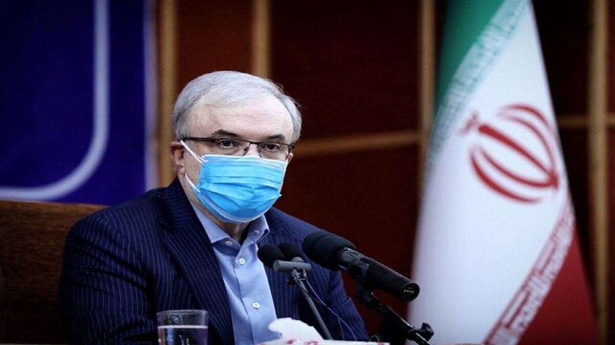 وزیر بهداشت وارد مشهد شد 