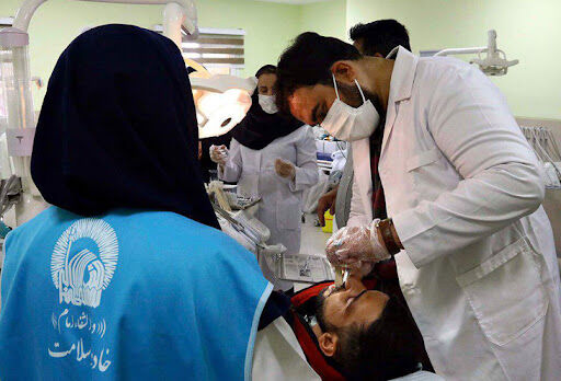 استمرار خدمت‌رسانی کادر درمان بیمارستان رضوی به محرومان؛ این هفته، ویزیت ۱۵۰ بیمار روستای کلاته عرب
