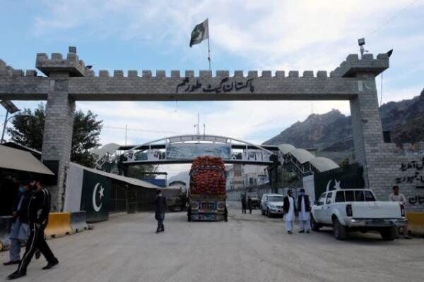 طالبان گذرگاه مرزی با پاکستان را بست