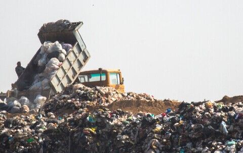 تولید روزانه ۳۰۰ تن زباله خانگی در یزد/تهیه طرح جامع پسماند به صورت منطقه‌ای
