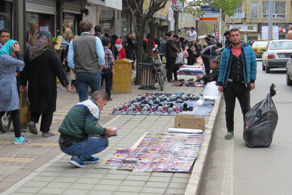 دستفروشان شهر بیرجند در بازار مسافر ساماندهی می‌شوند