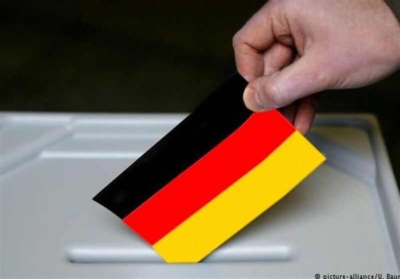 آلمانی ها برای تعیین سرنوشت رای می دهند