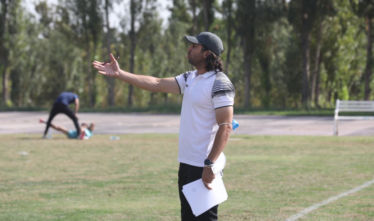 مربی جدید پدیده: اهداف بلندمدتی در فوتبال ایران دارم