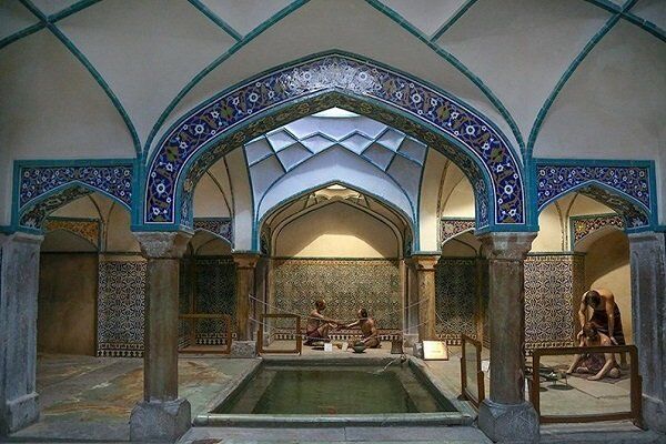 اقتصاد ورشکسته گردشگری در شهر تاریخی کرمان/چشمان مسئولان بسته است
