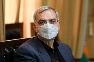 وزیر بهداشت در کرمان: سرعت واکسیناسیون علیه کرونا در کشور بالا است/ فرصت تزریق دوز سوم همچنان وجود دارد