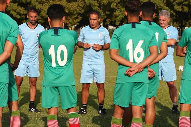 مهدوی‌کیا: شرایط تیم ملی امید در تاجیکستان ایده‌آل نیست