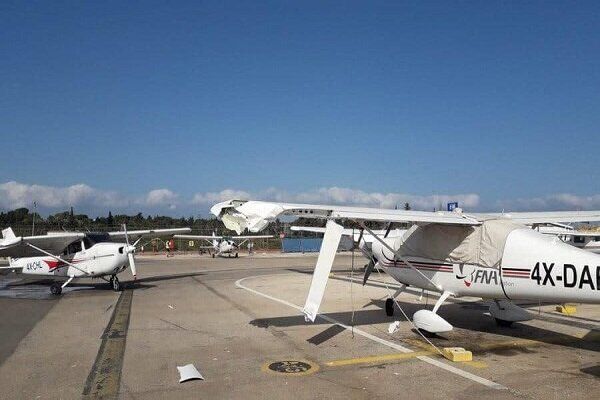 خروج یک هواپیما از باند فرودگاه «هرتزیلیا»/ ۲ نفر زخمی شدند