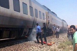 آتش سوزی قطار یزد – تهران در نایین خسارت جانی نداشت