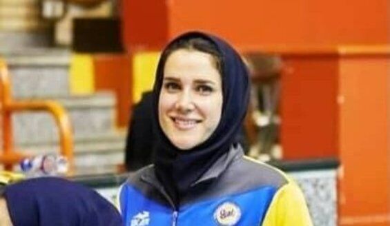سمیرا ایمانی اولین مربی والیبال زن ایرانی در اروپا